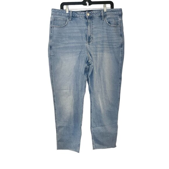 Hollister Curvy Ultra High-Rise Mom Jeans Blue Vintage Stretch Light Wash 16R 33 - Picture 1 of 6